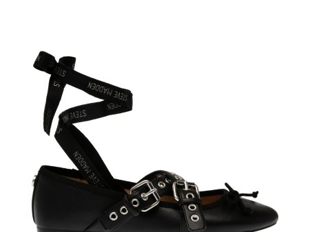 BAYLEN-SM BLACK FLATS on Sale