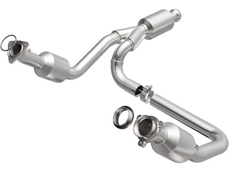 Magnaflow 14-15 Chevrolet Silverado 1500 Underbody 4.3L   5.3L Direct-Fit Catalytic Converter Online